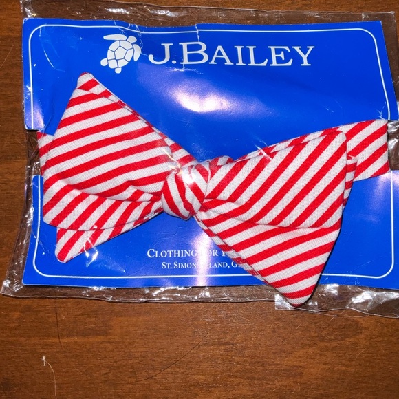 NWT. J.Bailey Bow tie - Picture 1 of 3